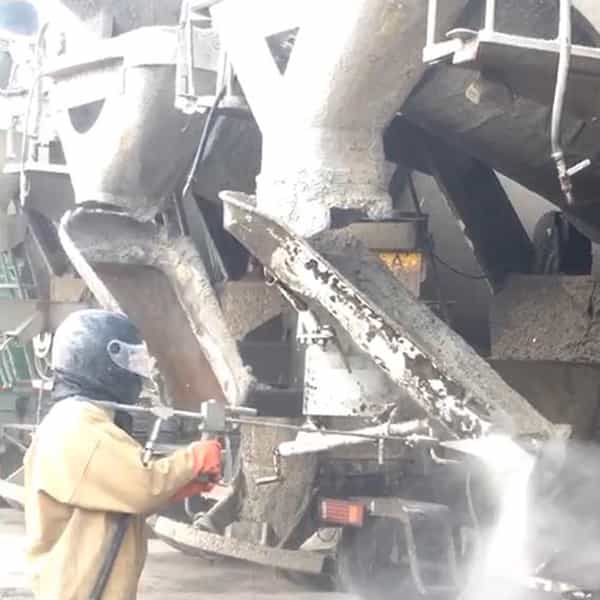 水泥罐車(chē)清洗機(jī)